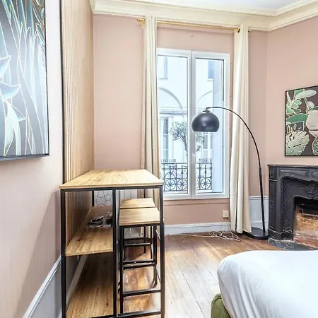 Confortable Au Centre 14ème Appartement